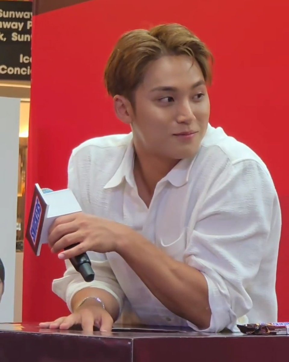 mingyu 🐶 tweet media