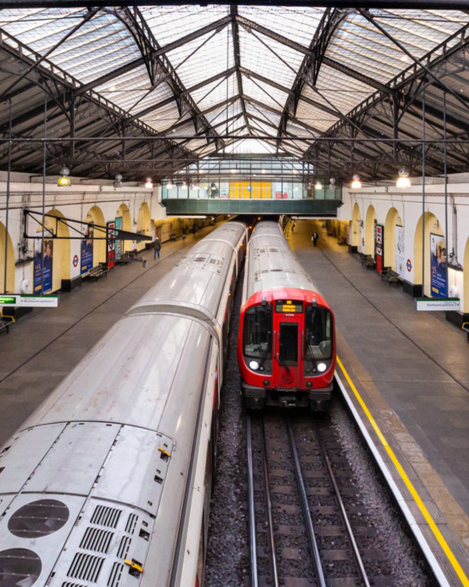 TfL's tweet image. Fulham Broadway 📍
Opened as Walham Green in 1880, the original station building was replaced in 1905 by Harry W Ford to accommodate crowds for the newly built Stamford Bridge stadium.
Comment below which football team plays here 👇
