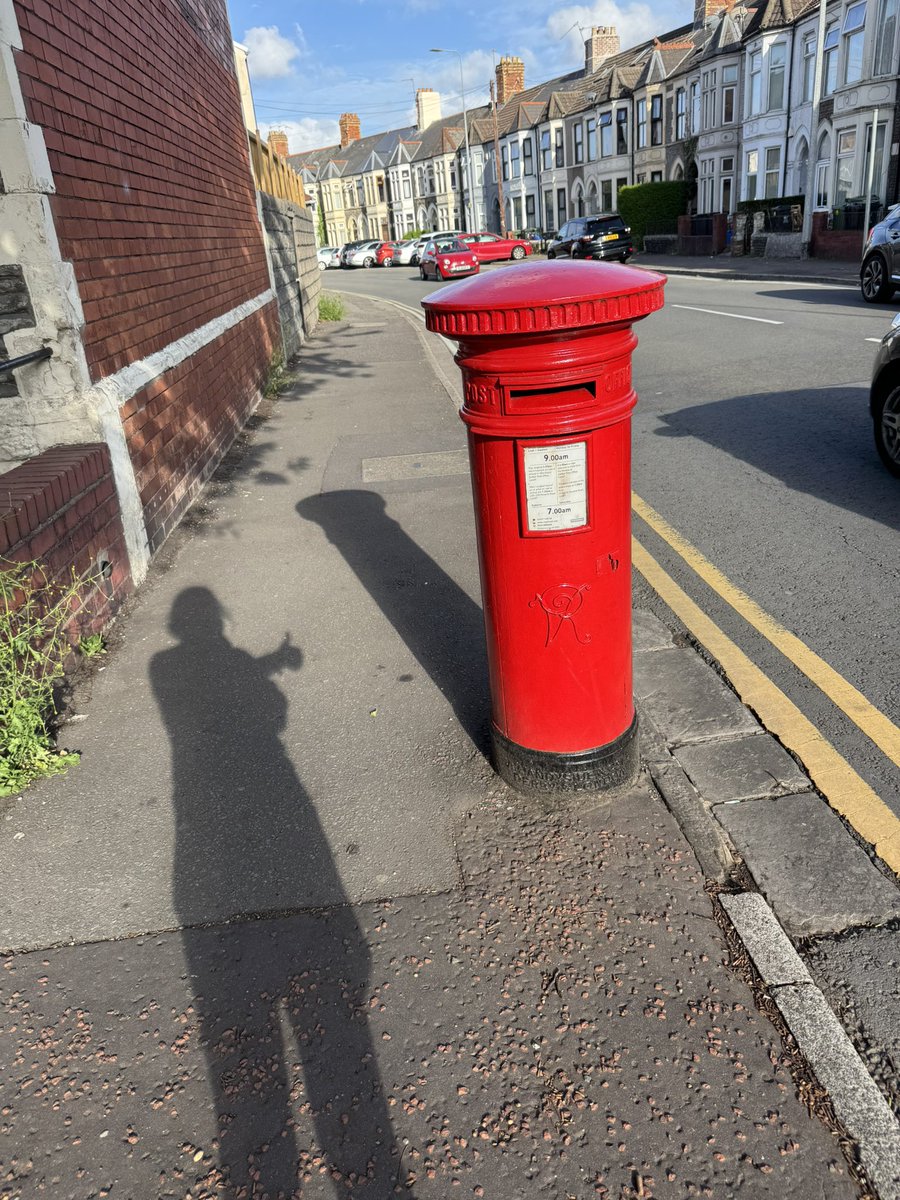 Lowri Bowen tweet media