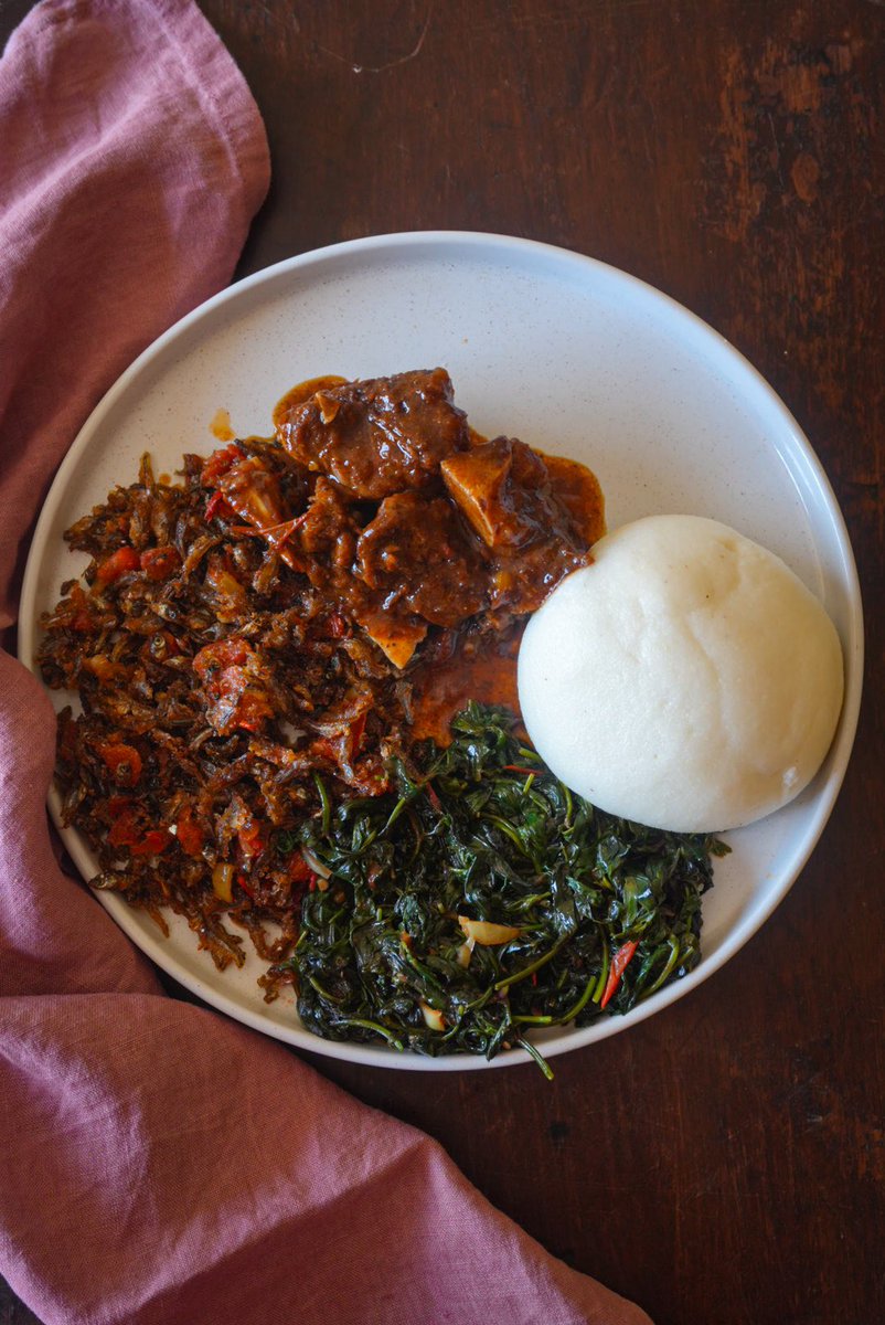 blackgarliczm's tweet image. Nshima for breakfast since the long weekend is upon us 🙌🙌🙌