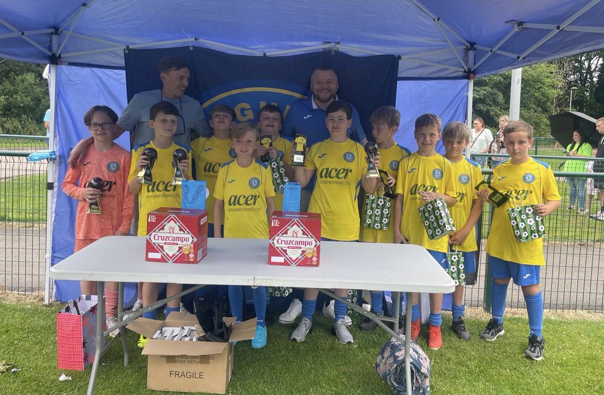 Well that’s the 24/25 season wrapped up, it’s been a tough one of rebuilding but we are nearly there now! The boys played some fantastic football and I can’t wait to see what the new season has in store for us, a new league, with new opponents and a chance to make new memories.