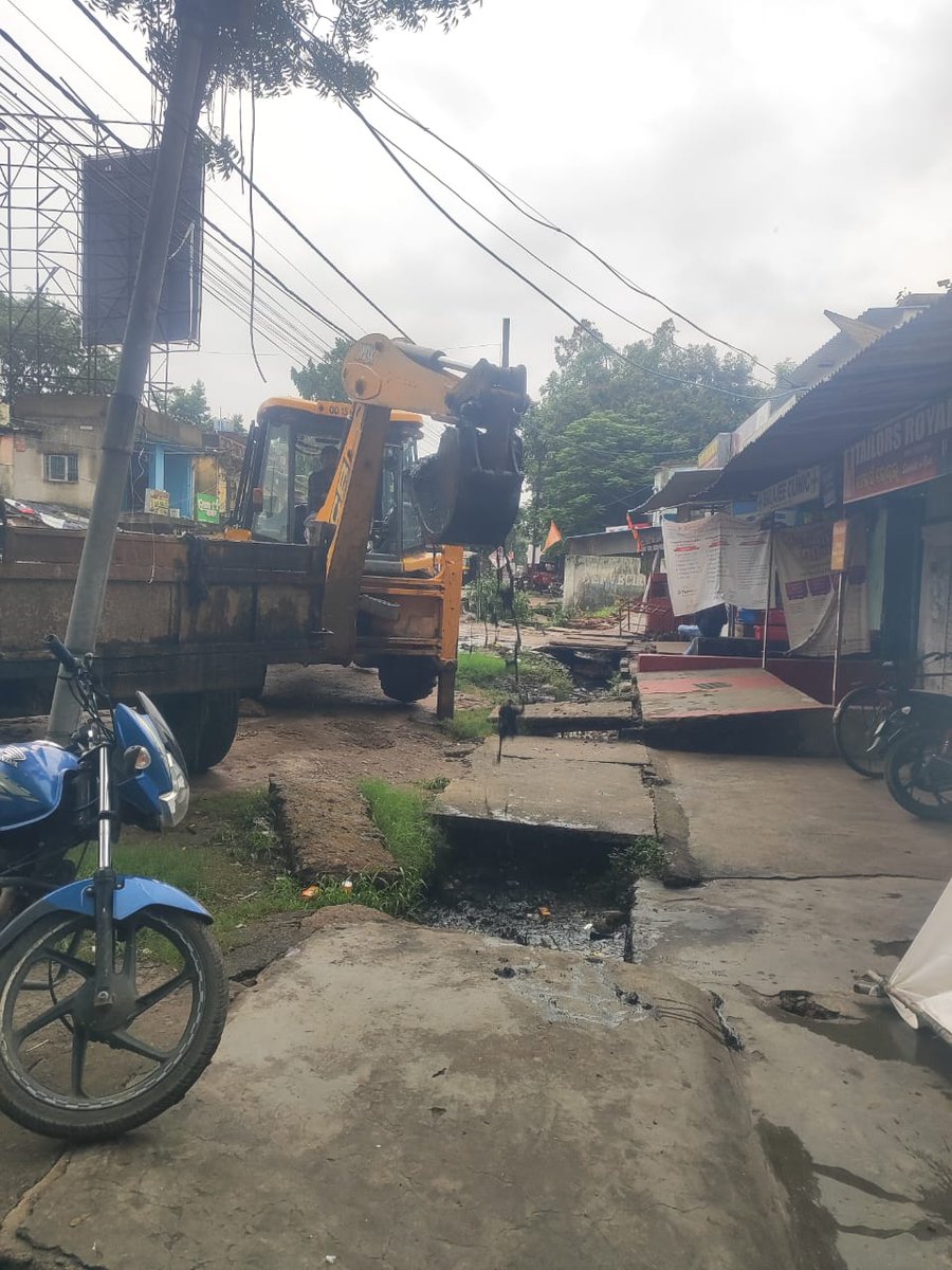 Drains of Dhanupali cleaned in view of Monsoon to avoid inundation.Citizens are requested not to dispose of solid waste in the drains as it gets choked and causes flooding.