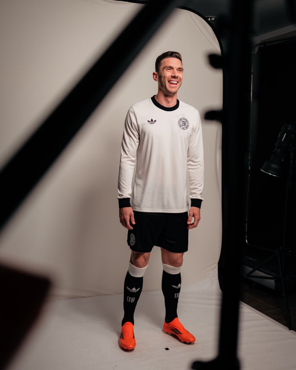 DFB_Team's tweet image. Happy Birthday, Robin! 🖤❤️💛
#dfbteam | 📸 DFB/ Yuliia Perekopaiko, DFB/Philipp Reinhard