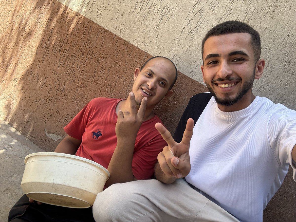 Noor is a very kind person from Ghaza. He's only trying to survive.

Link: chuffed.org/project/help-n…

Let's all help him <a href="/noor_aa10/">NOOR'𓂆🇵🇸</a>