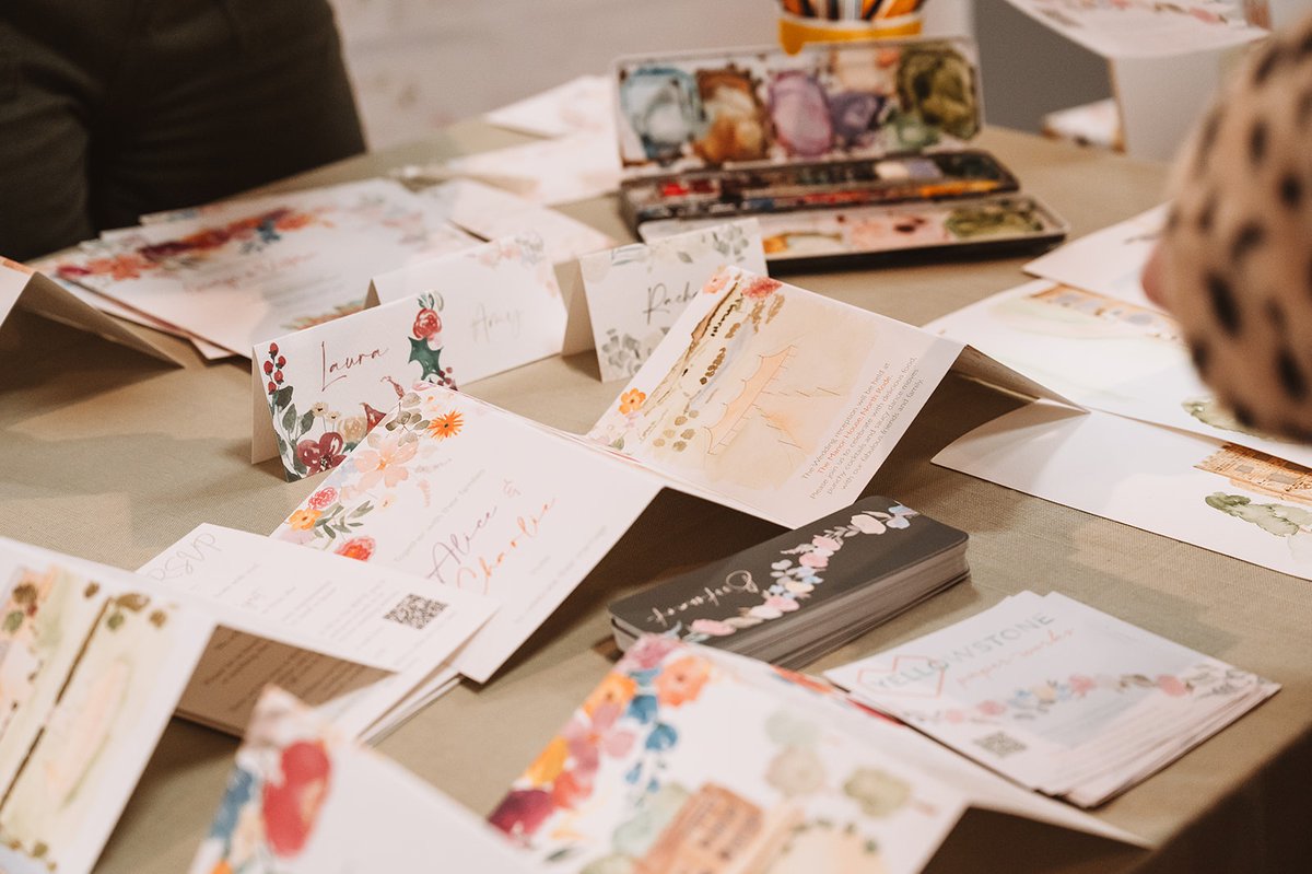 Red Event Wedding Planning & Fairs tweet media