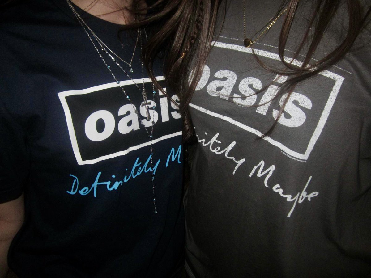 Jane Merritt (@janemerritt75) on Twitter photo Living their best lives! ๐ค #oasislive25 #Oasis #Oasis25 Living their best lives! ๐ค #oasislive25 #Oasis #Oasis25