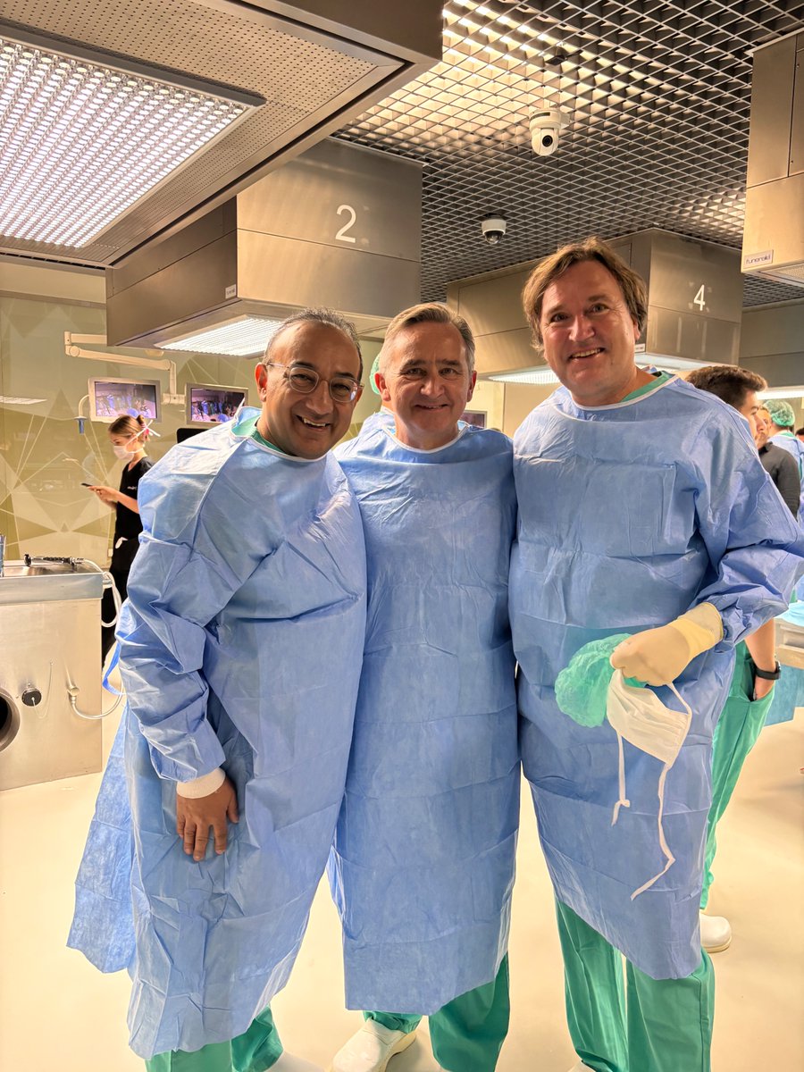 arthroschool's tweet photo. Second Day of Istanbul Knee. Maximization, Full hands-on today!

#arthroschool #IstanbulKnee #orthopedics #orthopaedics #cadavercourse https://t.co/Qa9VLL2caR