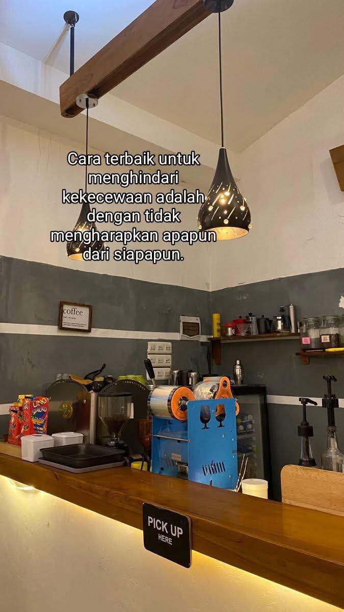 ?☆Ami (@siatins) on Twitter photo 