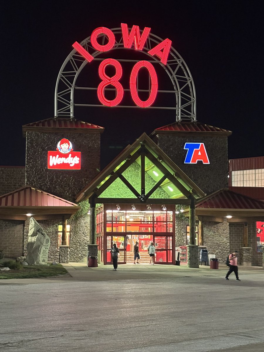 jaminjack's tweet image. At the largest truck stop Iowa 80 for the Fourth of July

No cookout
No fireworks
No truck show 

 BP British Petroleum bought Travel America TA and Petro 

Shit BP never paid a dime to the Alaskan fishermen for the Valdez spill and won’t pay for the deep water horizon fuck up