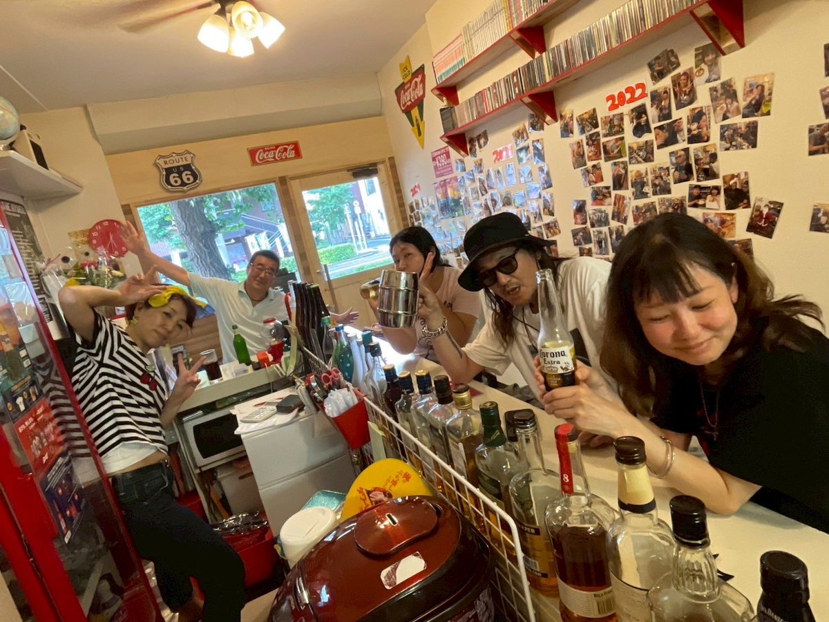 １５周年迎えられたのは
ほんとにほんとに
いつもルーシーに来てくださる
みなさまのおかげです！
感謝しかありません！
ありがとうございます！！
これからも頑張っていきますので
どうぞよろしくお願い致します

ルーシースタッフ一同