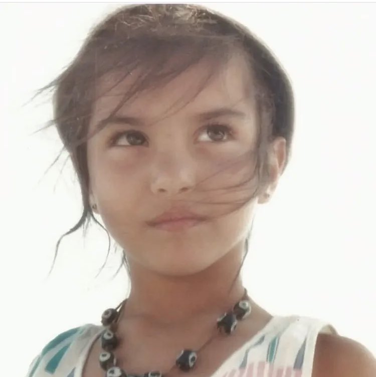 WenCA26's tweet photo. @Y_Eliza13 Un aura brillante desde pequeña, la luz la eligió incluso antes de nacer.✨🥹👼
MutluYaşlar TubaBüyüküstün
#TubaBüyüküstün #QueenOfTheScreen #HappyBirthdayTubiş https://t.co/WaZleGWTT8