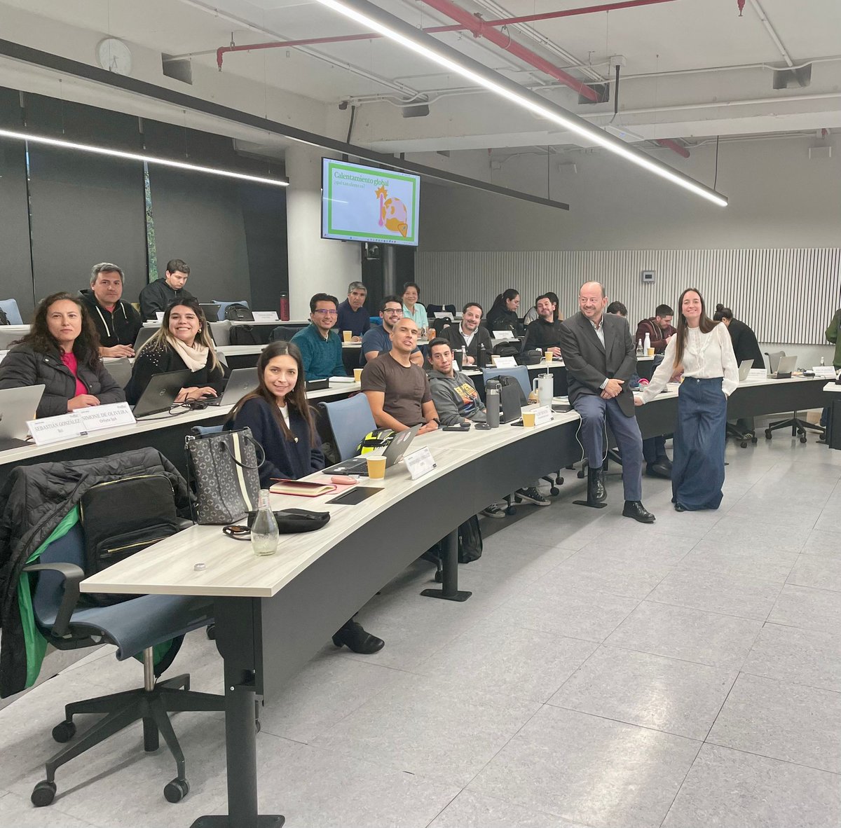 Un año mas con los alumnos del Máster en Negocios de la <a href="/UAI_CL/">UAI</a>