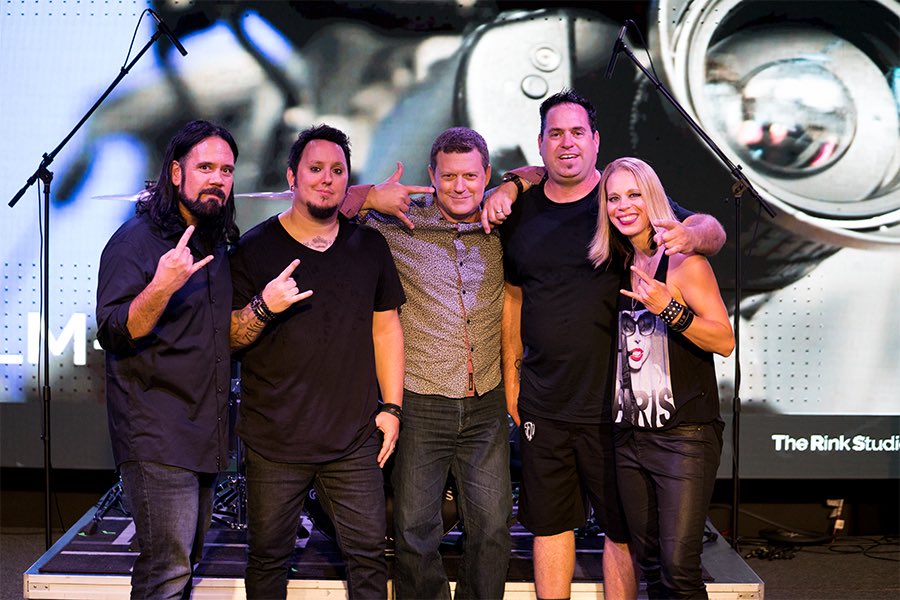 TreehouseRocks's tweet image. Ran into one of my favorite shredders at SMF today. Great to see Charles Carrasco ! Last we hung together was pre-covid in the Treehouse. Rock on my man! See ya soon this summer.