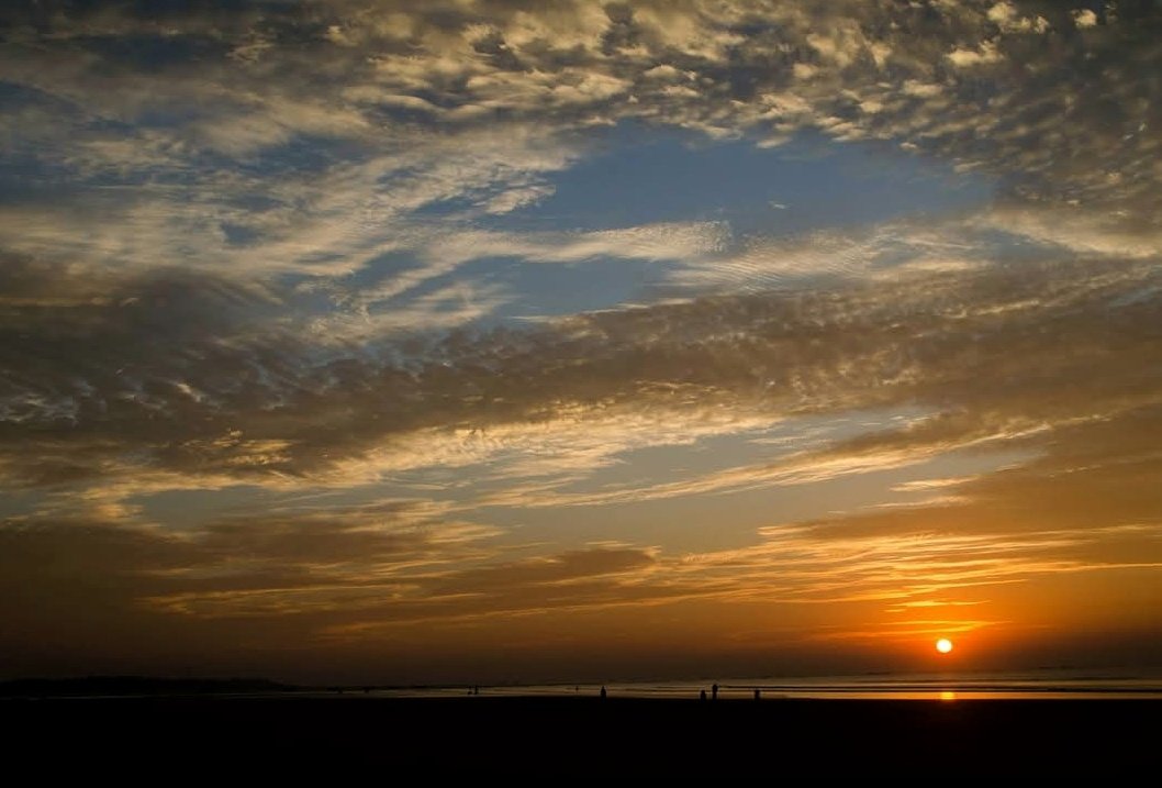 Beneath the blush of #morning skies,I rise
The #sea reflects your light in golden ties
Though shadows stirred me the night before
Your #love now drifts to me from the shore
Sunrise sings what words can't confide
In every wave,I feel u by my side
#vss365 
#theme_pic_India_sunrise