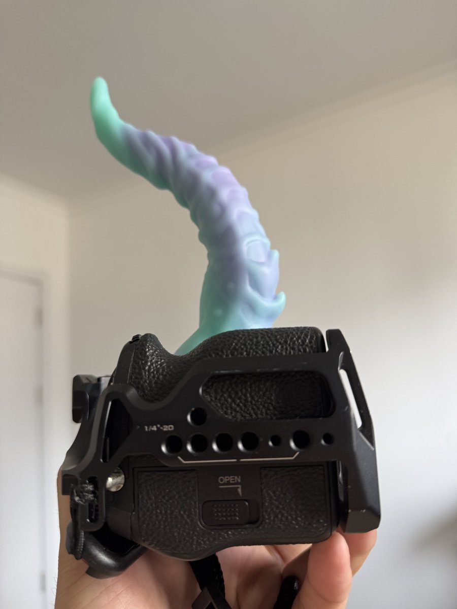 📷