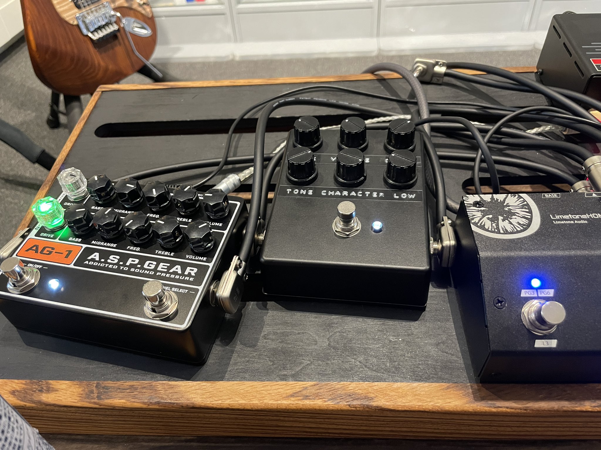 URBANCOMP Evo ベースエフェクター 分かりやすくて強烈に使いやすいベース用コンプ【URBANCOMP EVO