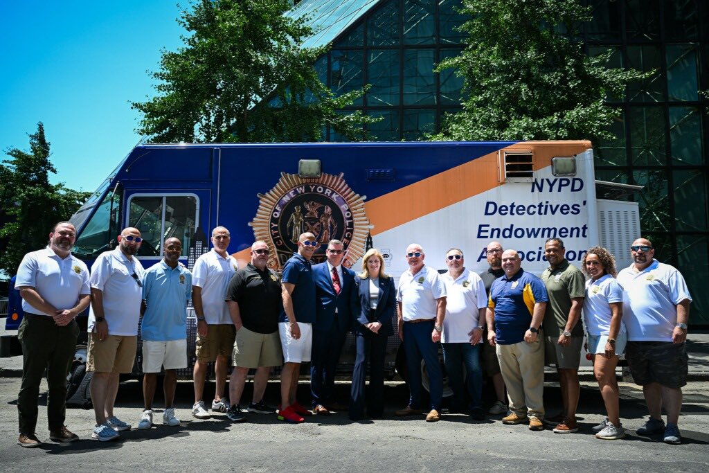NYCPDDEA's tweet image. As Americans celebrated #July4th , NYPD Detectives and their fellow Finest protected spectators at this year’s @Macys fireworks show — and DEA Board Officers ensured members were taken care of wherever they are working.