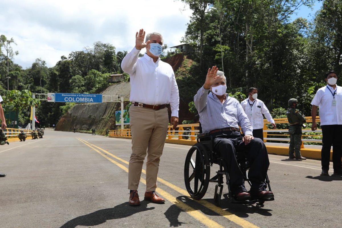 Moreno y Lasso, inauguraron dos veces el puente Mataje, pero el preso es Glas, por su construcción. 

¿Entienden la cloaca de justicia que tenemos hoy?