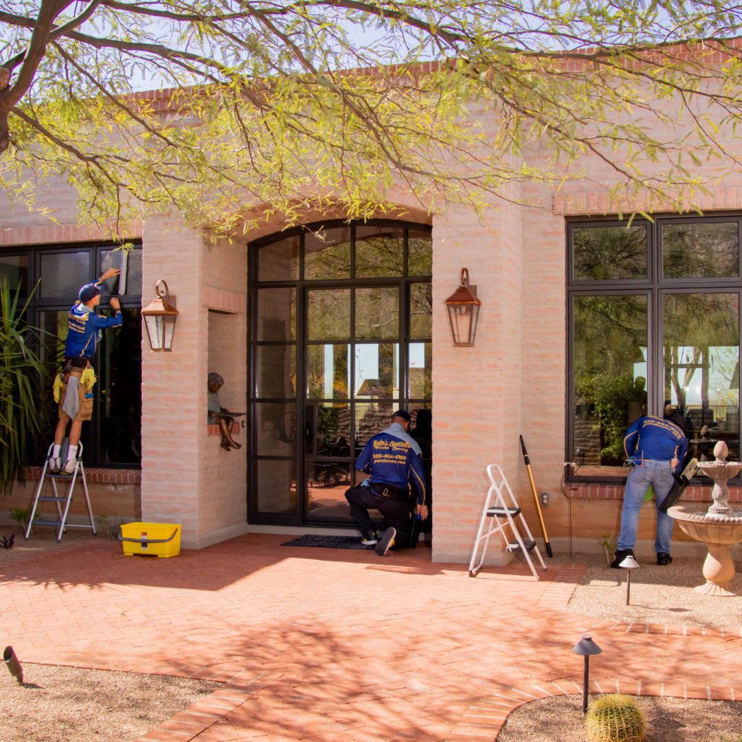 Hope everyone had a spotless and shining week! #gabesspotlesswindowcleaning #tucson #windowcleaning