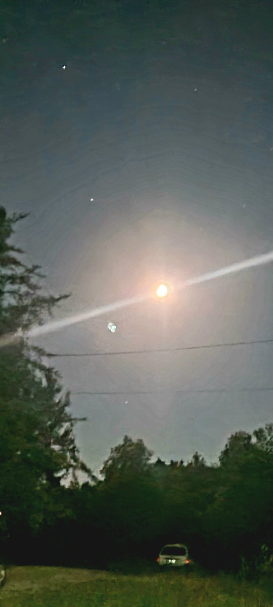 TimberMan1971's tweet photo. July 4th moon 🌙 
South Central Kentucky https://t.co/RDIm0JW1CF