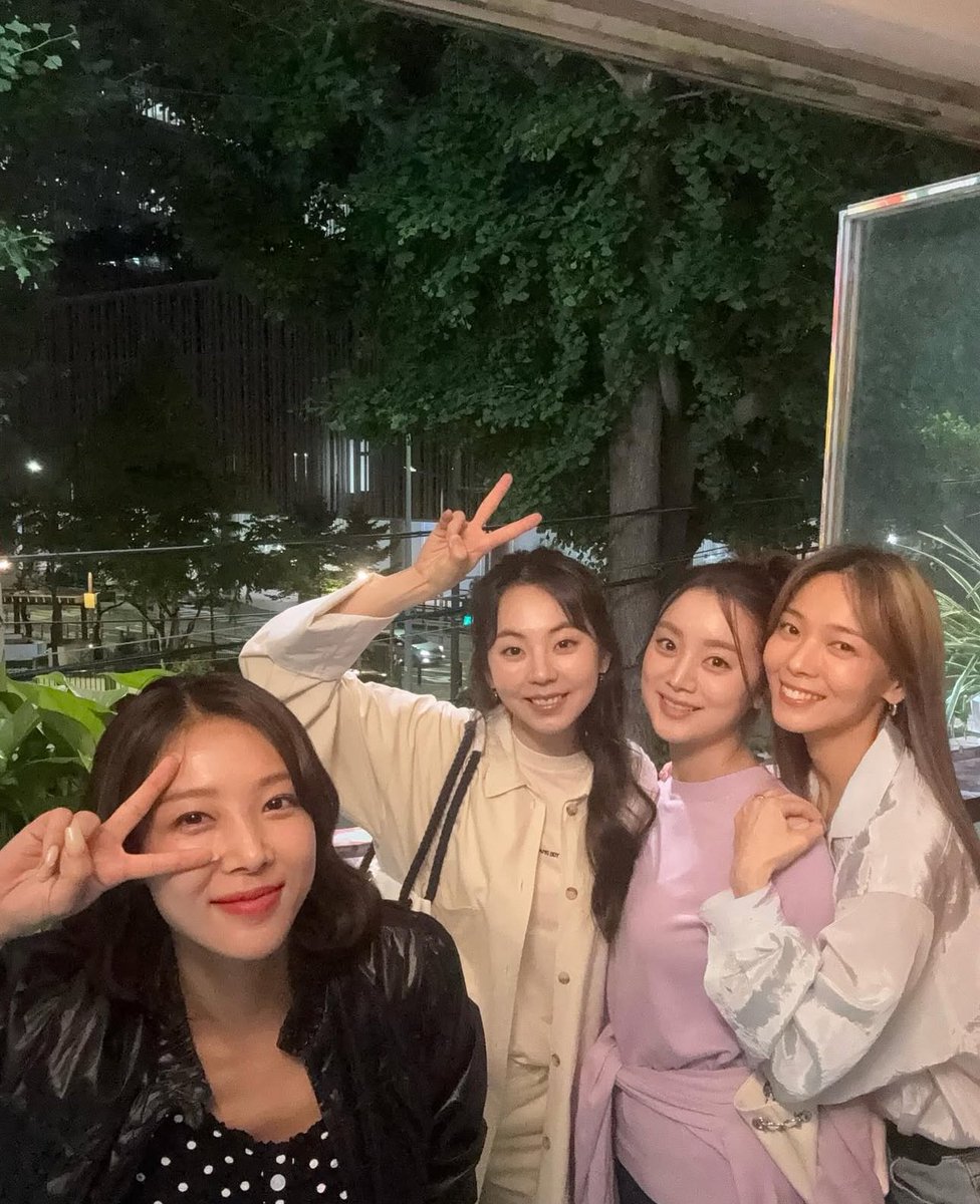 wondergirlspics's tweet photo. 🥺🩷💜🩷💜 Wonder Girls FOREVER https://t.co/p17Rf3f64C