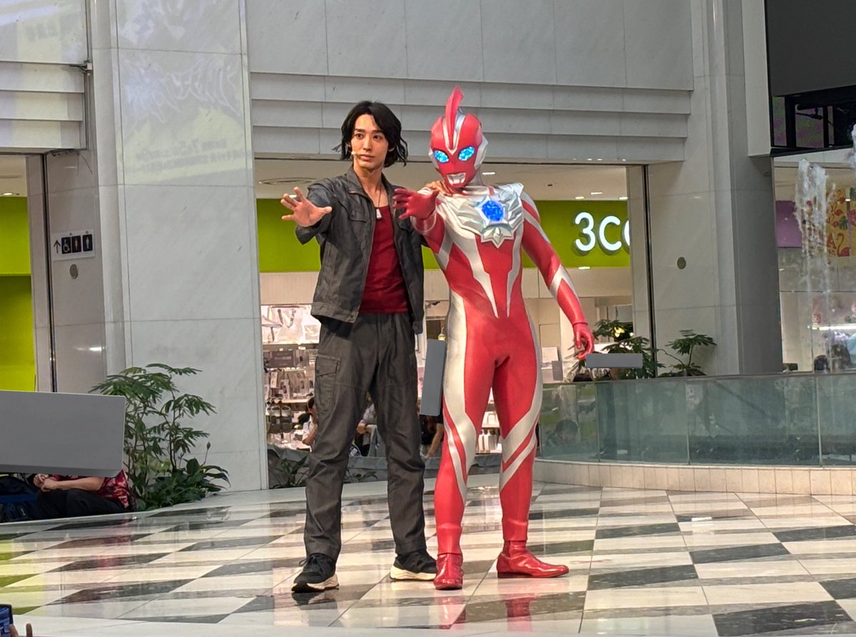 #ウルサマ
会えてよかったー！！🥲