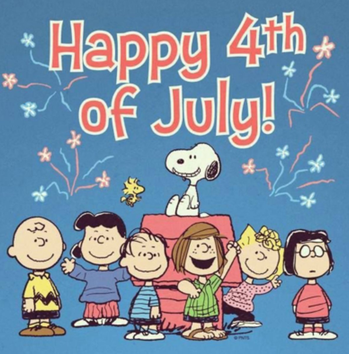Peanuts_4Fans's tweet image. Snoopy’s on the roof watching fireworks, Woodstock’s wondering what all the noise is about, and Charlie Brown is probably overthinking the whole thing.
Wishing you a peaceful Fourth filled with simple joys and silly friends. 🇺🇸
#Peanuts #FourthOfJuly
