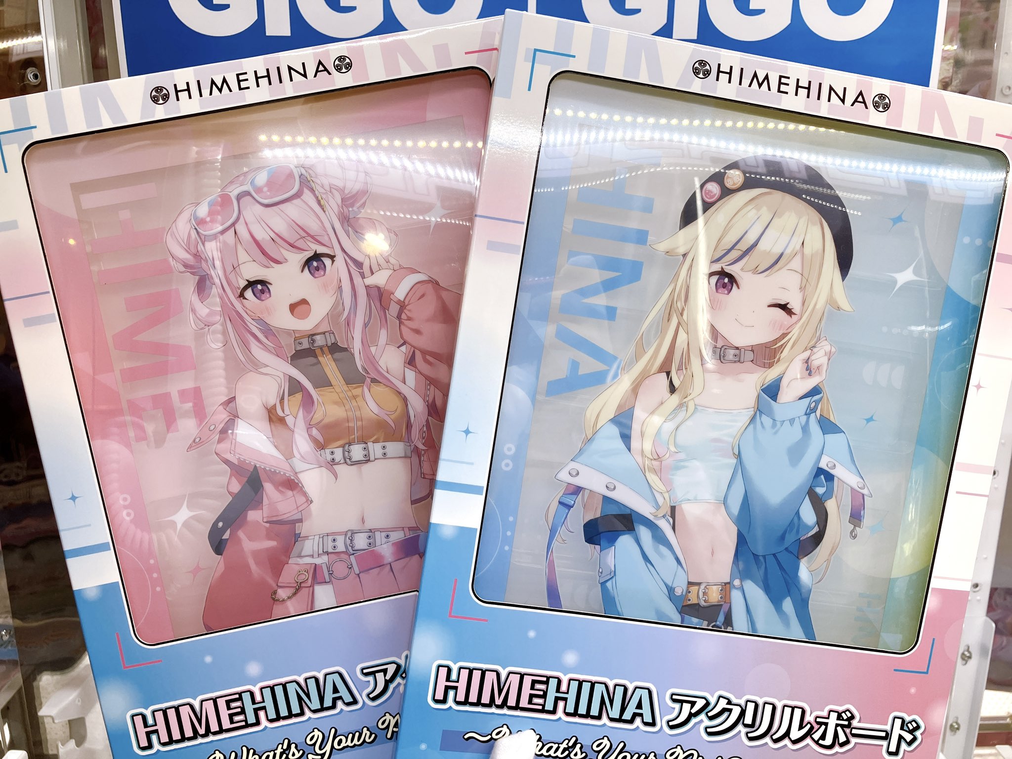 HIMEHINA【GiGO限定】ビッグアクリルスタンド、缶バッジ HIMEHINA