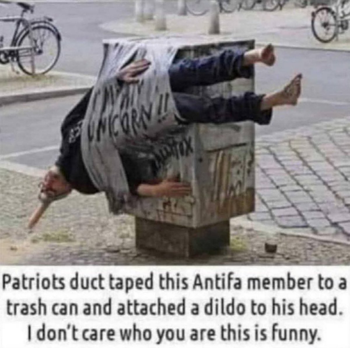 Goodnight 𝕏. What a great celebration today. It ended with this guy. 🤣🤣🤣 

Sleep well. 😴