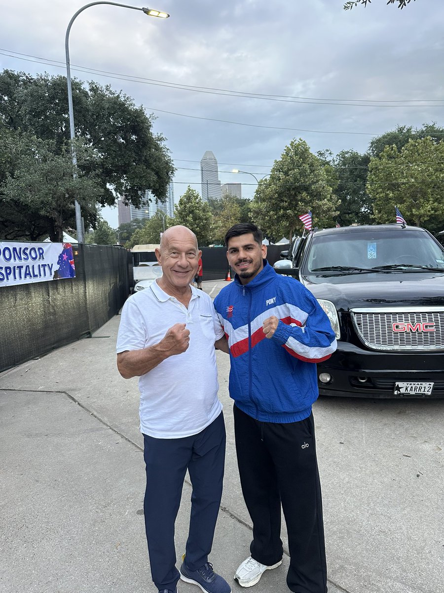 My son <a href="/giomarquez36/">Giovanni Marquez</a> celebrating 
4th of July with Houston Mayor <a href="/houmayor/">Houston Mayor's Office</a> <a href="/HoustonTX/">City of Houston</a> <a href="/whitmire_john/">John Whitmire</a>