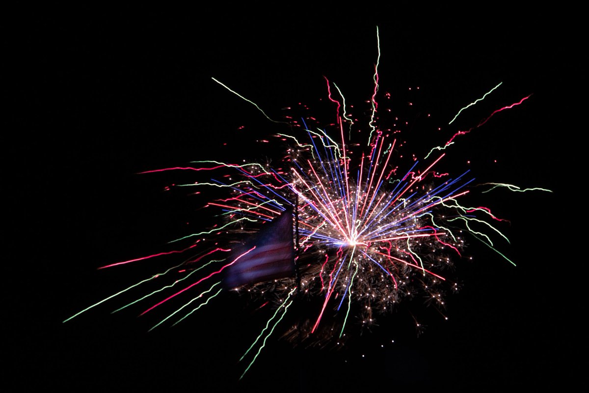 COWeatherguy's tweet image. Some cool photos from the house tonight! Happy 4th of July from Parker, CO! Heck ya!