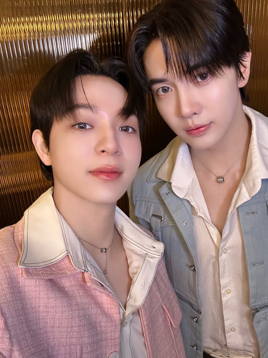 wabisabiTH's tweet image. นายฟ้า นายชมพู เตรียมพร้อมแล้วงับ
MXBS FANSIGN IN BKK
#ADreamVoyageMaxkyBas_BKK