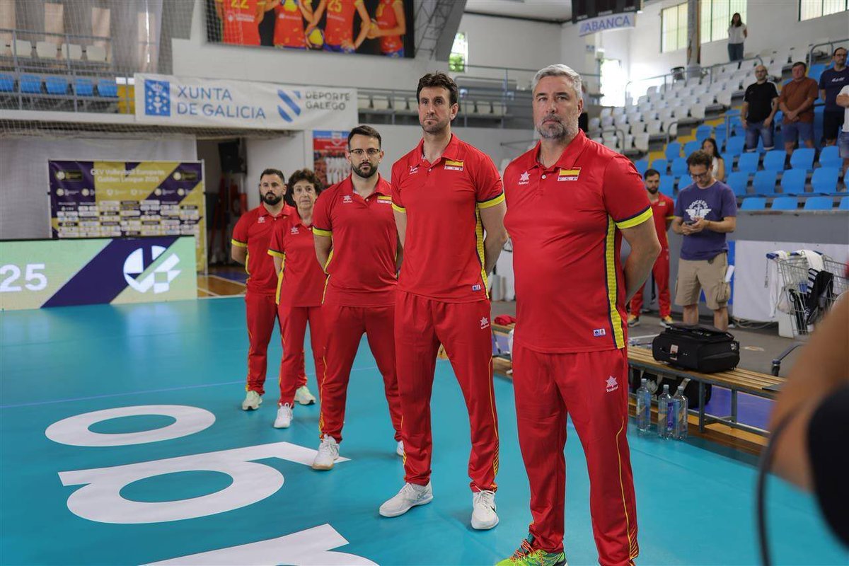 🗣️ Hubert Henno: Przede wszystkim jestem bardzo szczęśliwy, że mogę być częścią tak silnych rozgrywek, jak PlusLiga, która razem z ligą włoską należy do najmocniejszych w Europie i na świecie

Zachęcamy do przeczytania wywiadu z wybitnym libero francuskiej siatkówki i nowym