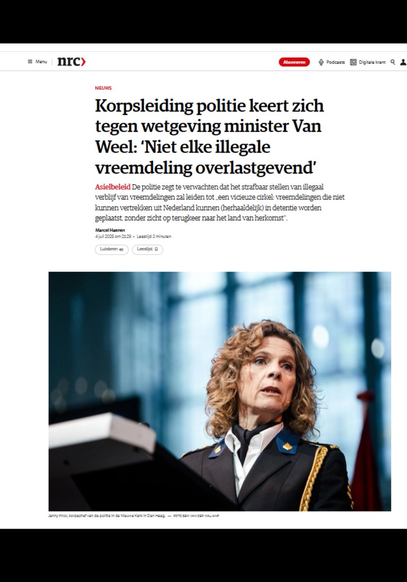 Het einde in dit land is zoek….
Als de <a href="/Politie/">Politie Nederland</a> niet eens meer weet wat haar taak en vooral wat haar plek is.

De politie moet zich niet met politiek bemoeien, de politie is er om wetten te handhaven!