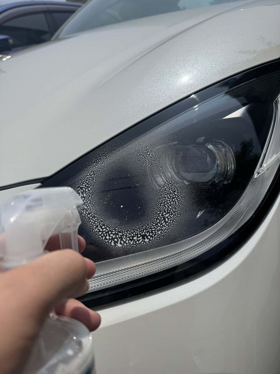 TAKAMI_GAMEYA's tweet photo. TAMAROU QuickDetailer
これジェームス安城店のイベントで使った時からマジで激推ししてたQD！
マジでムラにならないの！
艶もしっかり出るし手触りもスルスルするし良いぞこれ！(≧∇≦)b
 #TAMAROU
 #QuickDetailer https://t.co/FJ5nGcyZB2