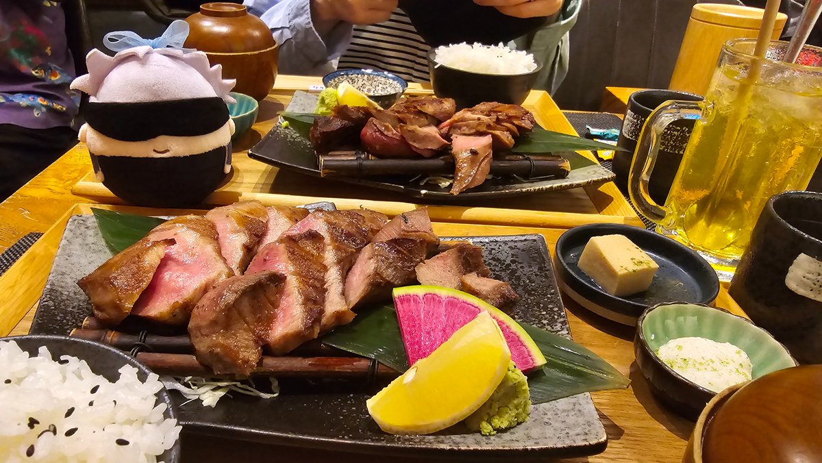 bubumizu's tweet image. 😎💬🐮👅🤤