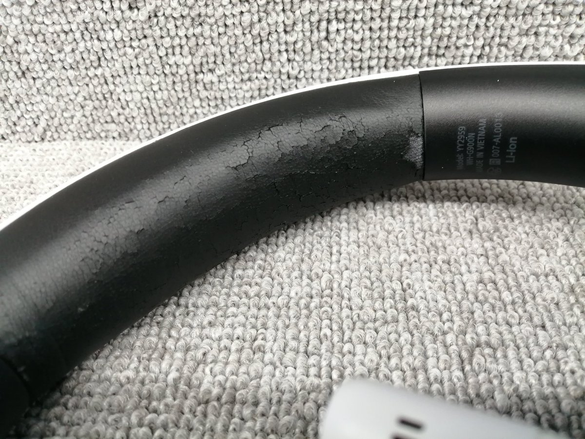 こんにちは！ハードオフ松阪です！

SONYのワイヤレスゲーミングヘッドセット買い取りいたしました❗
ジャンク品でパッド部分に劣化はあるものの、再生できました😄

まだまだ、買い取りもお待ちしております！！
ご来店お待ちしております！

＃ハードオフ
＃ハードオフ松阪
#ハドフのジャンク