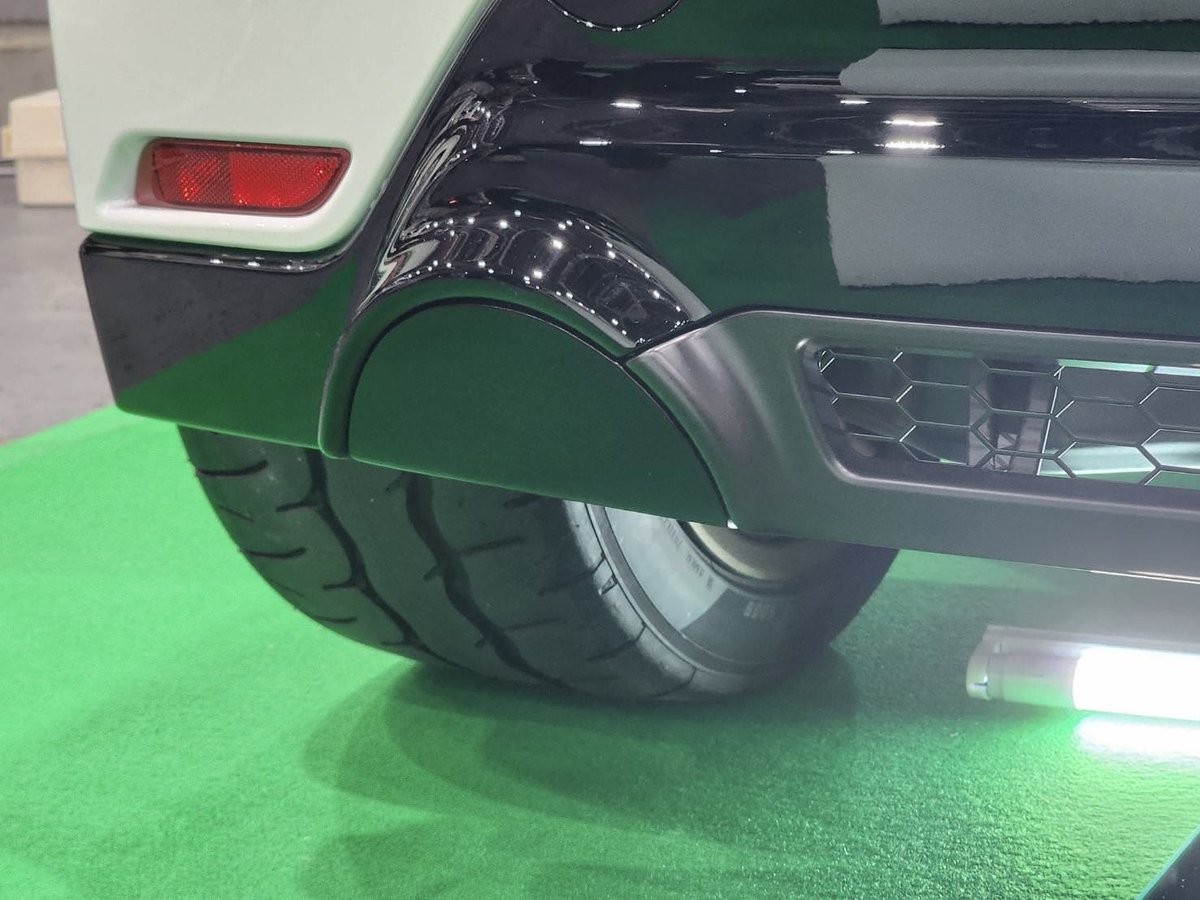 come_tec36426's tweet photo. GRヤリス Gen2 車検対応
ComeTecスポーツマフラーTypeRS 

新発売オプション✨✨
ComeTecリアガーニッシュカバー
FRP製黒ゲル11,880円
別途塗装 +6,600円
艶アリ/艶消しブラック

各サウンド動画はこちら↓↓
https://t.co/p7hRbbpyld…

お問い合わせ、ご購入はメールより
kumagai@cometecracing.com https://t.co/gUsFDbmPx8