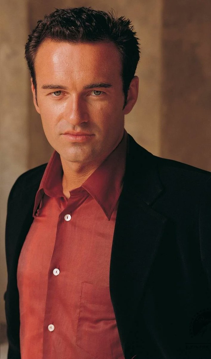 Carlo_on_air's tweet image. #RIP #JulianMcMahon
Too soon, Julian. Much too soon. Have a good trip over the rainbow.