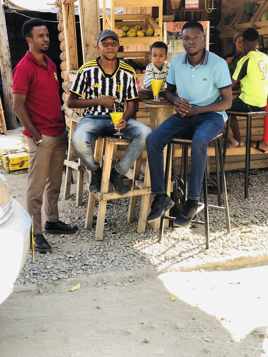 Paris_Fruition's tweet photo. π₯€WEEKEND SAFI INAANZA NA PARIS FRUITION! ππ
Kama ni kupumzika, basi pumzika ukiwa fresh!
Juice asili, baridi na tamu
Bila kemikali, bila hiyana!π
π Dodoma Mjini
π 8:00 AM β 7:00 PM
π 0620574521 | 0750823780
#ParisFruition #WeekendFresh #JuiceAsilia #AfyaKwanza #Dodoma https://t.co/YizPe1ZE6p
