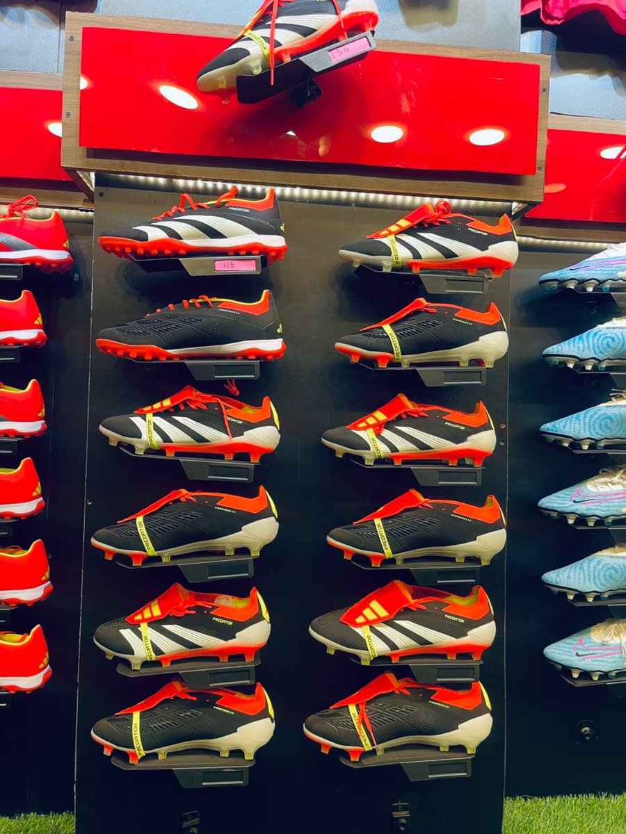 Reliable football accessories are here with <a href="/Epic_ug/">Epic_spot Ug</a> . Contact us and get yourself the best sports equipment at an affordable price 
Boots: 50k - 160k
⚽️: 50k - 90k
👕: 65k players version and 30k fans version
Call or WhatsApp📞 0752003020 for delivery