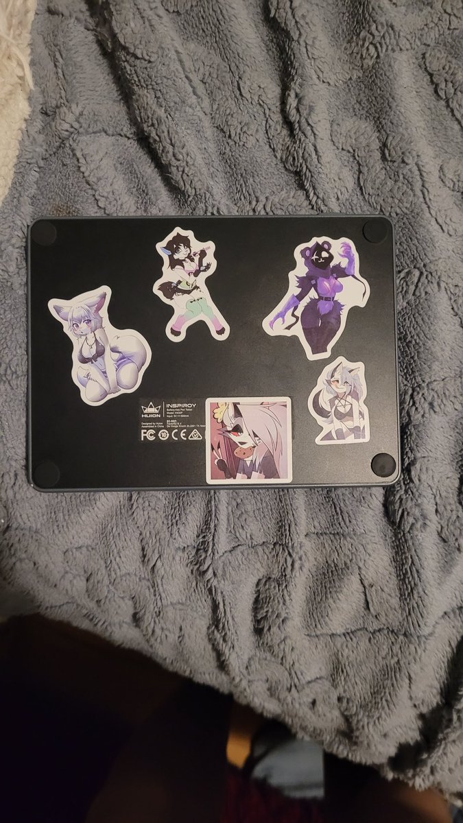 LuaLife5's tweet image. La tableta jslwjwo