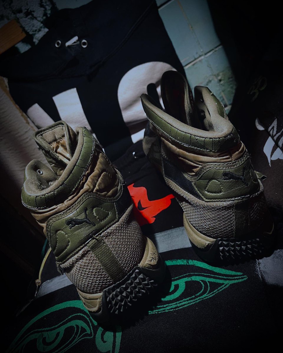 FREEDOMNoGood's tweet photo. #店内スタイリング
SPECIAL.
PUMA.
GOOD VINTAGE.
【 #ネオ大阪帝国 #通天覚醒 #超変 #アラキ 】
いつも通り自分らしく。
#デカ履き
#HighDamageStyle
👁🧠🧠👁
伝説、続く。
解CHANCE放
⚫️ #ネオヤンキー
#theKIDアラーキー ⚫️
【 #theKIDアラキ 】
【アメ村 #ショウザンビル 】 https://t.co/8snBbtZvlY