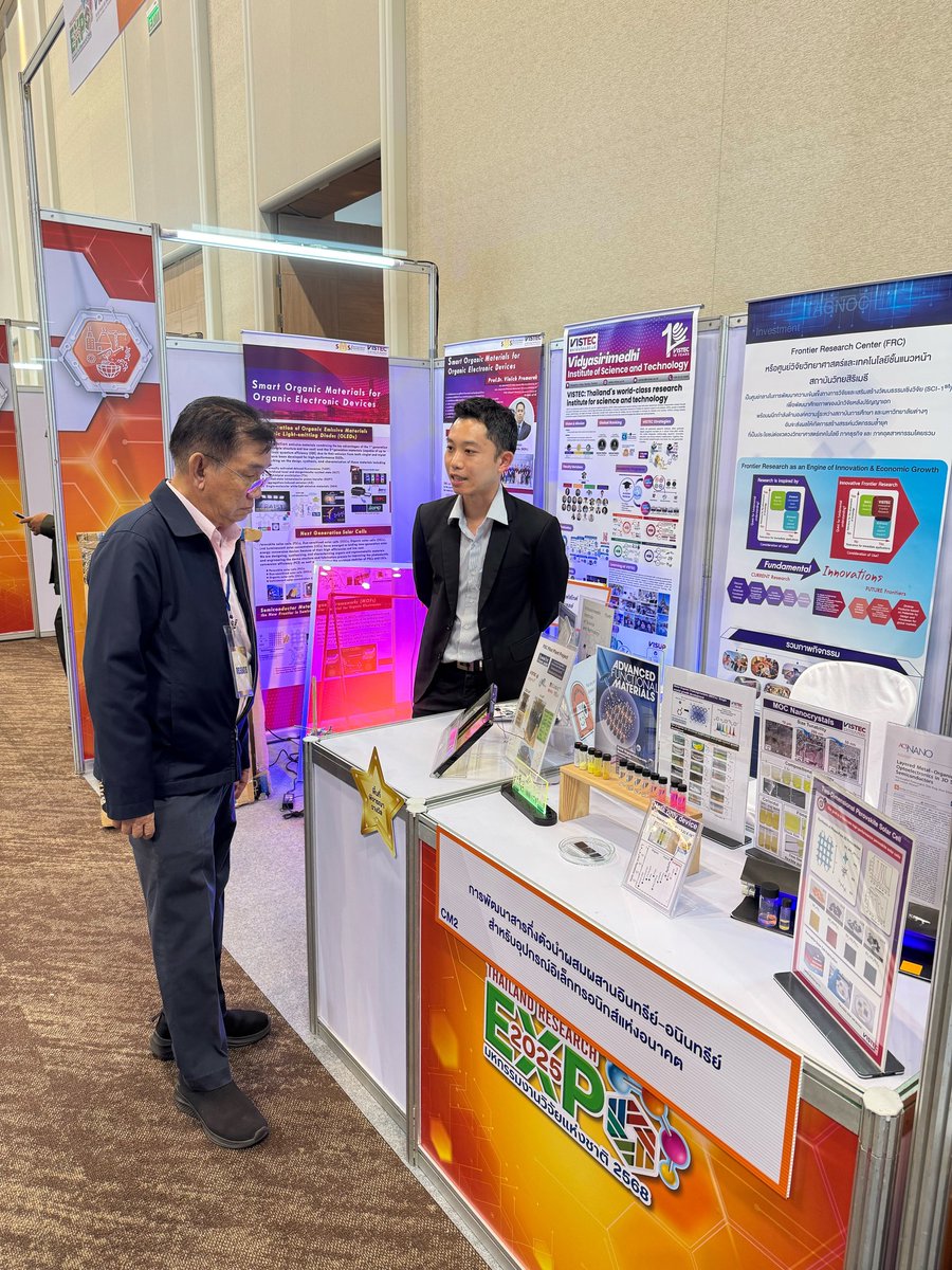 Bronze Award from Thailand Research Expo 2025
Thanks for the positive reviews of our work on hybrid organic-inorganic semiconductors. This would not be possible without the support from my group members, VISTEC Semiconductor Team, FRC, and PR Team.
<a href="/VISTEC_Thailand/">VISTEC</a>