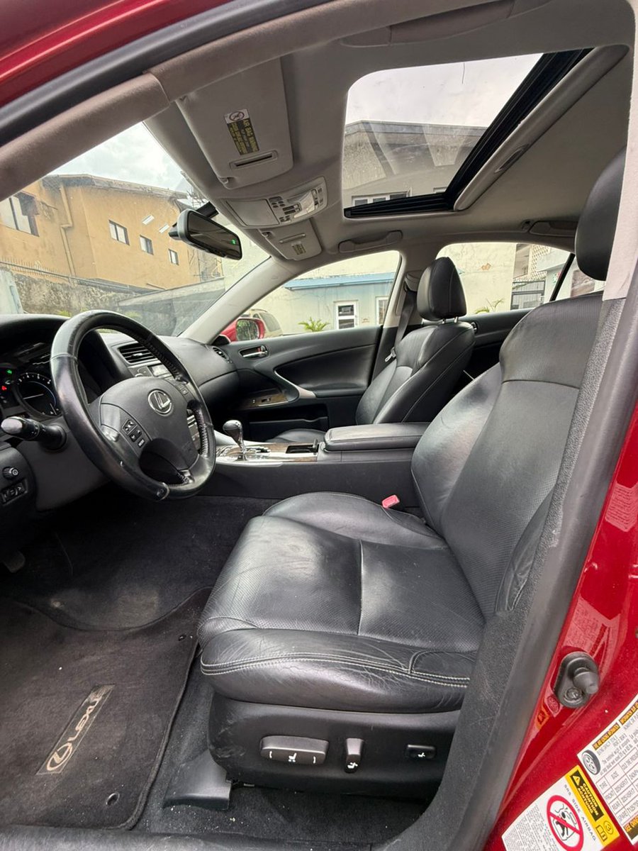 JojoAutos's tweet image. UPDATE‼️UPDATE ‼️UPDATE ‼️
ITs another weekend again kindly follow and patronize @JojoAutos 🙏
Dont sleep on this♨️ !!!!
*I Have Tokunbo Lexus IS250 2010*
*✅June 2025 Entry*
*✅Leather Seat*
*✅Sunroof*
*✅Accident Free*
Price 13.8M LastONLY
Location- lagos.