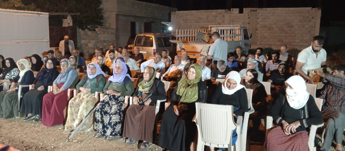 DEM Urfa il örgütü (@demurfail63) on Twitter photo Barış ve Demokratik toplum Çağrısı kapsamında bu akşam Suruç'un bübık köyünde halkımızla birlikteliğimiz devam ediyor.
Di çarçoveya Banga ji bo Aştî û Civaka Demokratîk de, yekîtîya me bi gelê me re îşev li gundê Bûbîk ê Pirsûsê berdewam dike.
<a href="/AyseSurucuUrfa/">Ayşe Sürücü</a> Barış ve Demokratik toplum Çağrısı kapsamında bu akşam Suruç'un bübık köyünde halkımızla birlikteliğimiz devam ediyor.
Di çarçoveya Banga ji bo Aştî û Civaka Demokratîk de, yekîtîya me bi gelê me re îşev li gundê Bûbîk ê Pirsûsê berdewam dike.
<a href="/AyseSurucuUrfa/">Ayşe Sürücü</a>