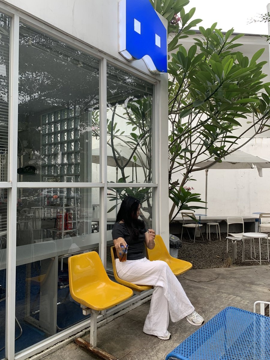 swiftubby's tweet image. 📍bagi kopi, kotwis