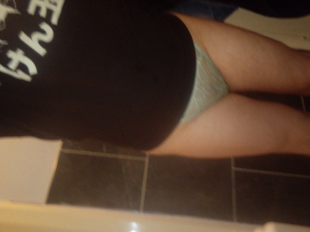 invertedpp's tweet photo. panties and an oversized tee shirt is the new meta, right? 

#femboy #sissy #trans #bi #pan #gay #dick #pussy #bussy #ass #thong #dickrate #cockrate #dm #dmsopen #nsfw #nsfwtwt https://t.co/ScDGuPXHUB