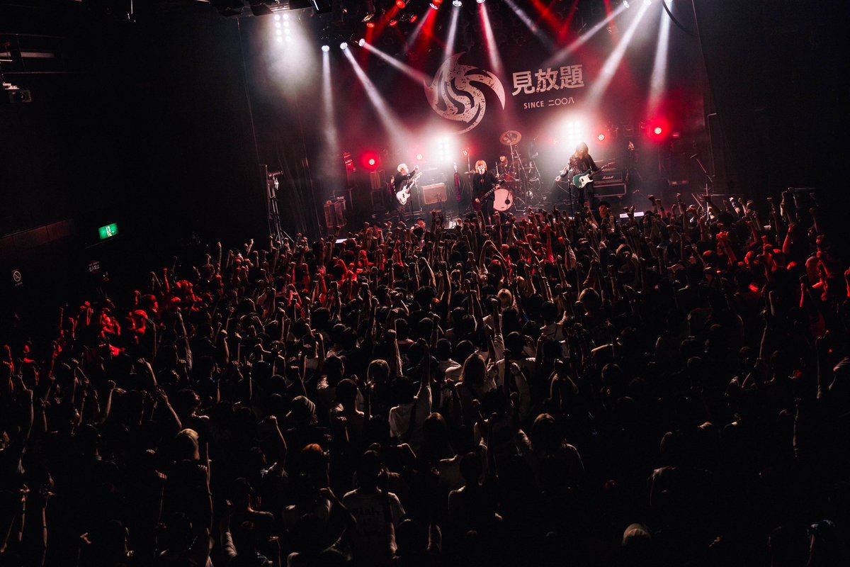 .

／
📸 live photo 
＼

見放題大阪2025

BIGCAT

Arakezuri
(<a href="/ArakezuriShiga/">Arakezuri</a>)

ご出演いただき、
ありがとうございました！

photo by (<a href="/_yuuta0326/">𝙢𝙖𝙨𝙪𝙙𝙖 𝙮𝙪𝙪𝙩𝙖 / マスダ ユウタ</a>)

#見放題大阪2025

.
