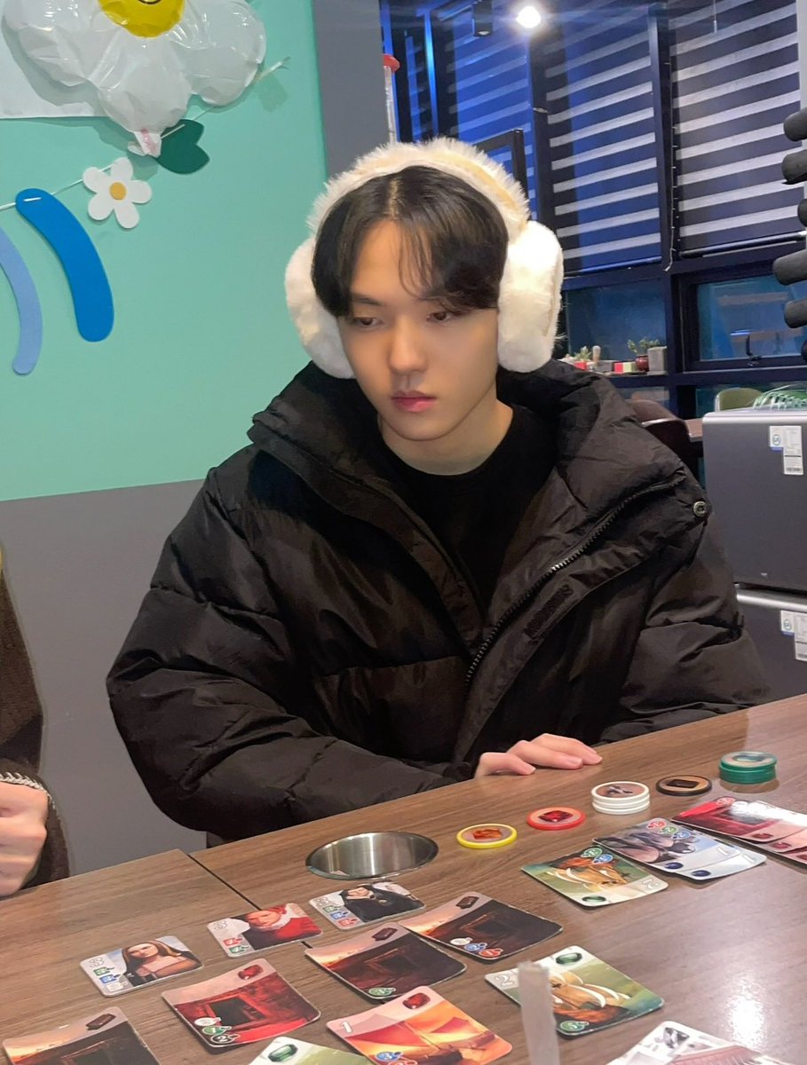[#세은] 우리 정훈이는 겉으로는 강해 보여도 속은 사실…….. 더 강한 친구입니다 ^^ 앞으로도 그렇게 강인한 모습 많이 보여주고 내 삶에 재미를 충족시켜줘 건강하게 활동하는 너의 모습을 보니 아주 기쁘다 이렇게 쭉 행복하고 건강하게 활동하자 생일 축하해~~~~
#xikers #싸이커스